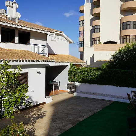 Sky And Hostel Portimão